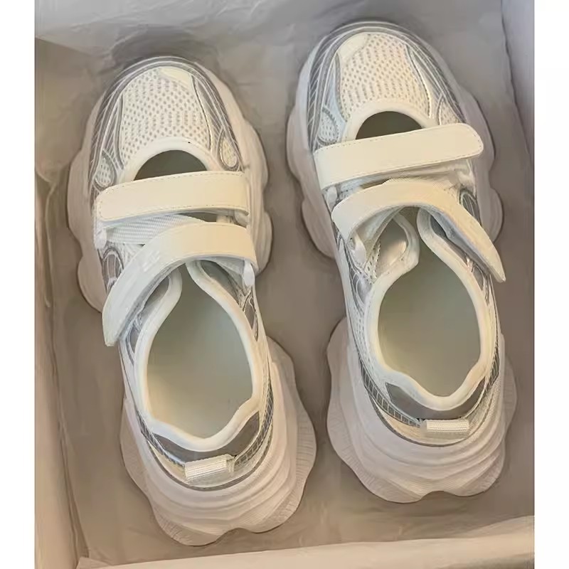 Metallic Silver Hollow Out Pla - Sandal Sport Outdoor ulasan dan harga
