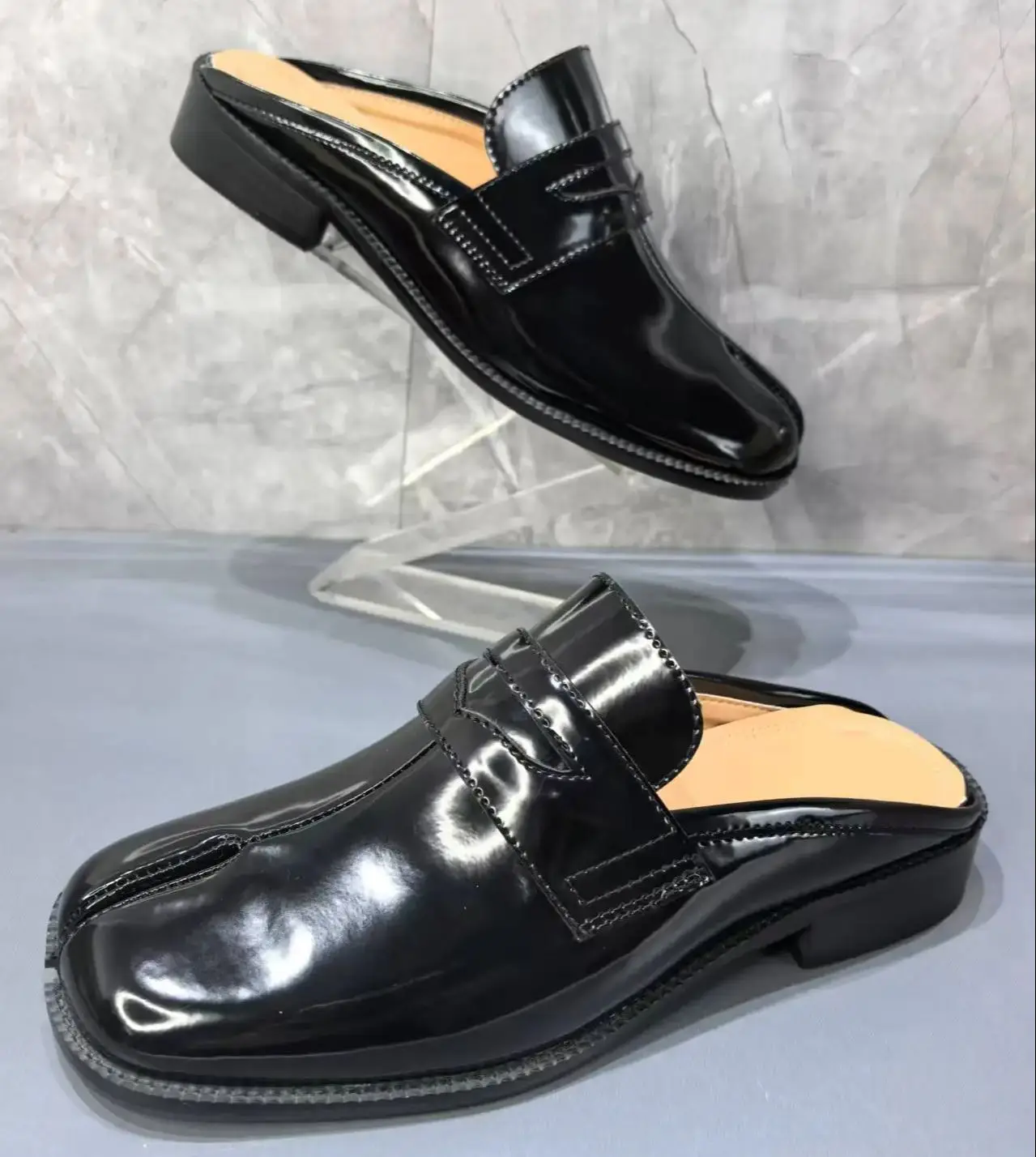 Split Toe Tabi Men's Slippers  - Shoes Heels Men ulasan dan harga